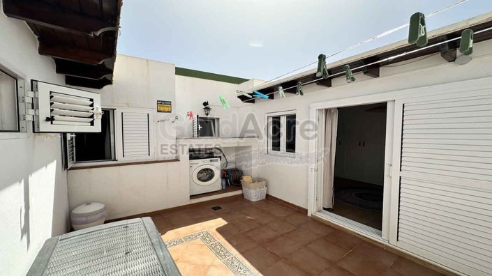 Image No.40-2 Bed Villa for sale