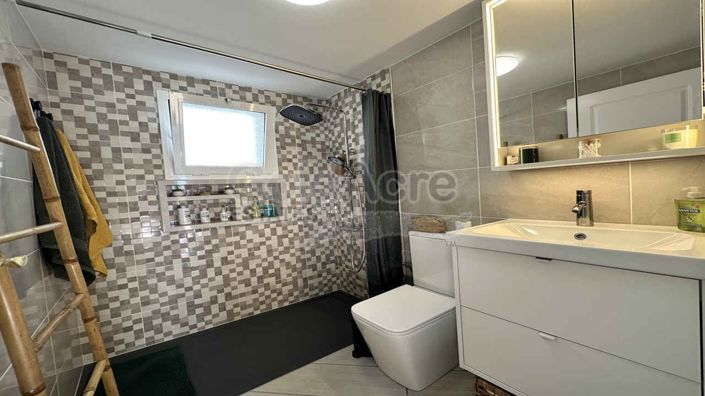 Image No.41-2 Bed Villa for sale