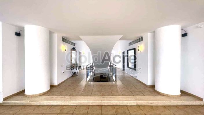 Image No.18-4 Bed Villa for sale