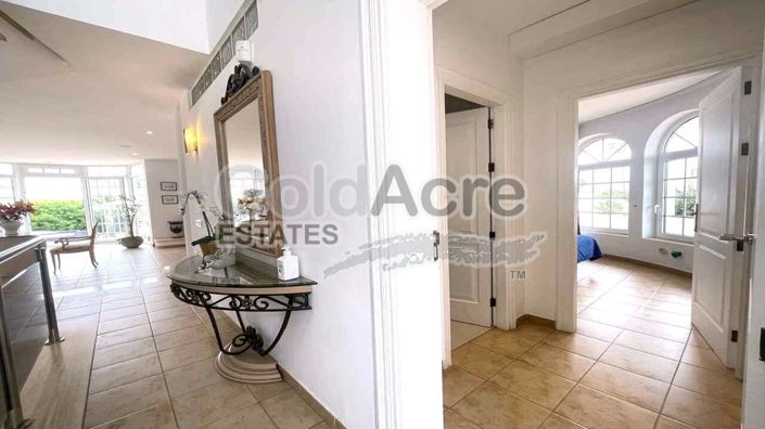 Image No.29-4 Bed Villa for sale