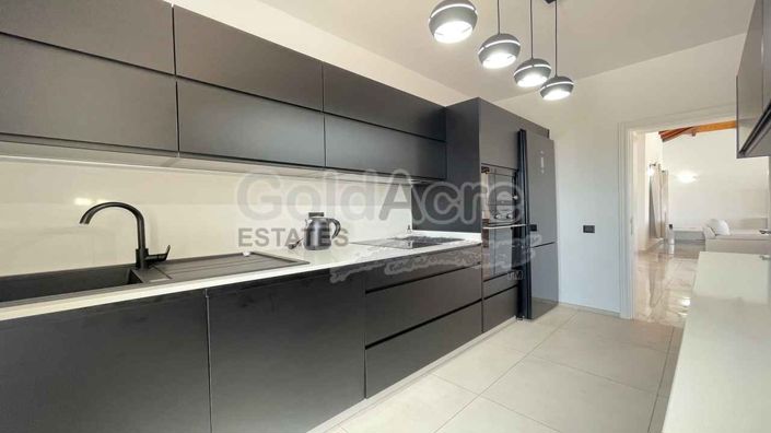 Image No.20-3 Bed Villa for sale