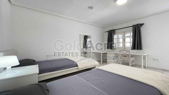 Image No.27-3 Bed Villa for sale