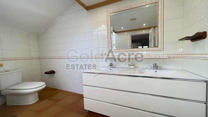 Image No.34-3 Bed Villa for sale