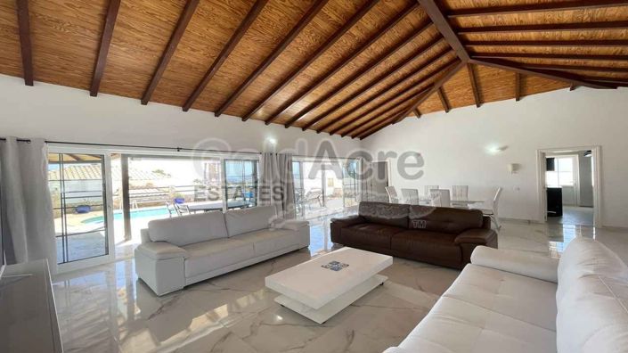 Image No.5-3 Bed Villa for sale