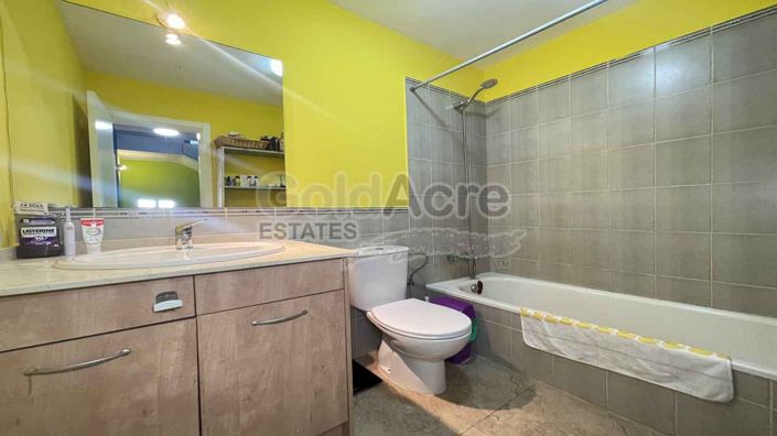 Image No.32-3 Bed House for sale