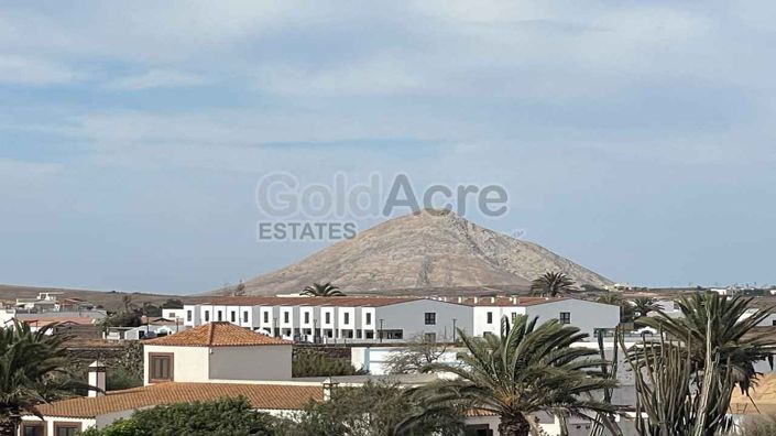 Image No.42-3 Bed House for sale