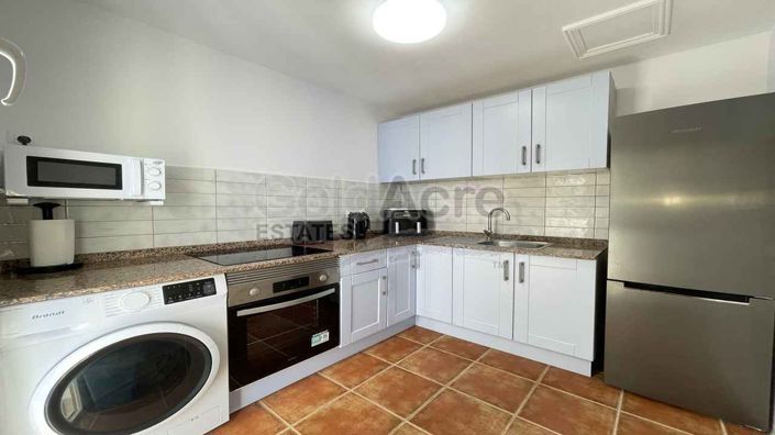Image No.18-2 Bed Villa for sale