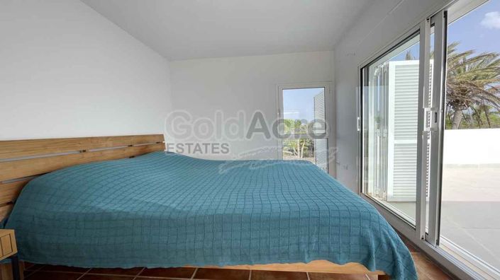 Image No.29-2 Bed Villa for sale