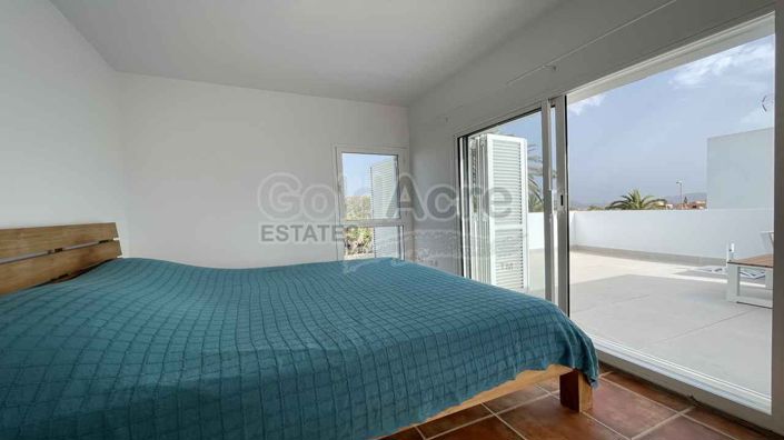 Image No.30-2 Bed Villa for sale