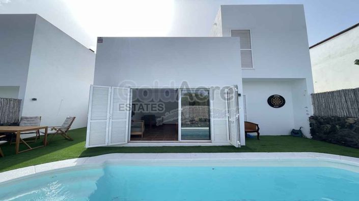 Image No.4-2 Bed Villa for sale