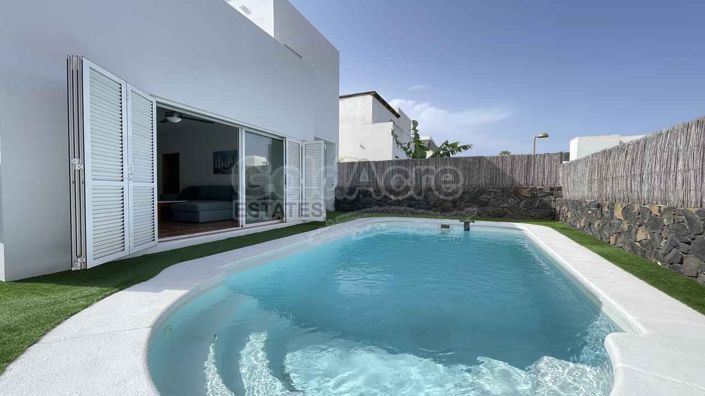 Image No.36-2 Bed Villa for sale