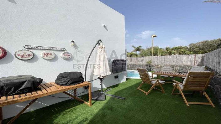 Image No.5-2 Bed Villa for sale