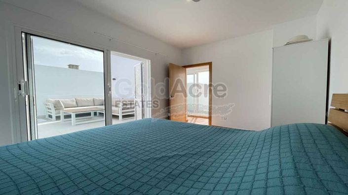 Image No.8-2 Bed Villa for sale