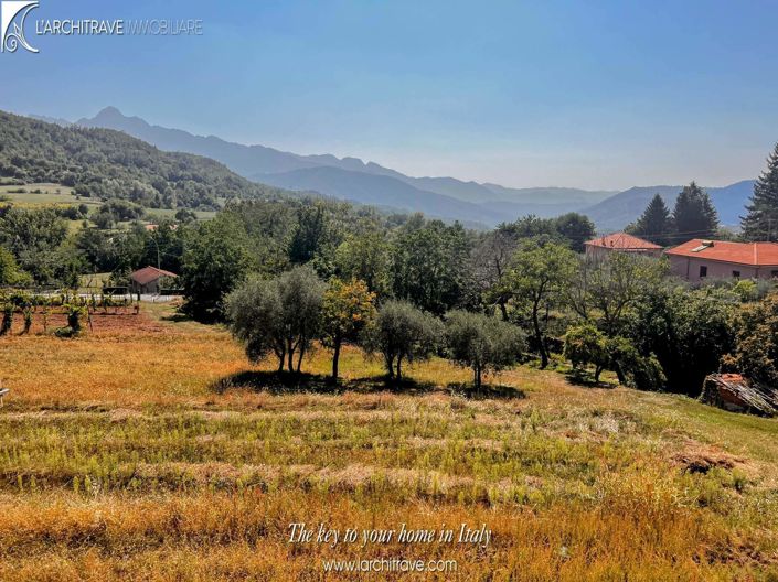 Image No.12-Villa de 5 chambres à vendre à Casola in Lunigiana
