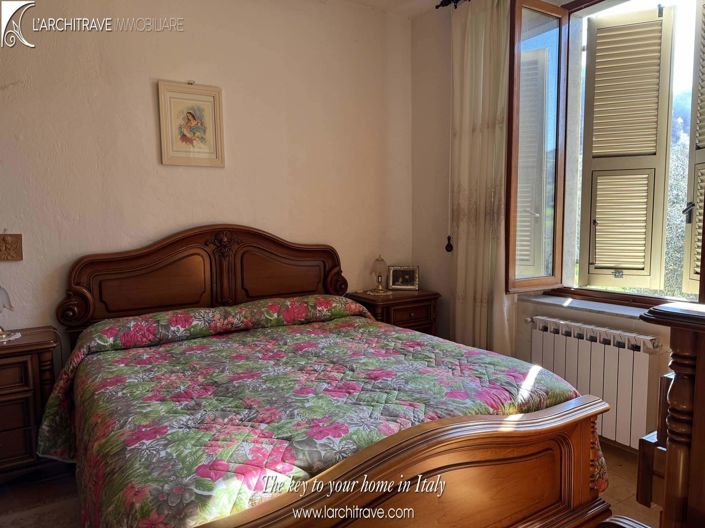 Image No.8-Villa de 5 chambres à vendre à Casola in Lunigiana