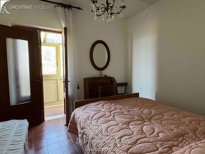 Image No.9-Villa de 5 chambres à vendre à Casola in Lunigiana