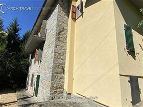 Image No.9-Villa de 4 chambres à vendre à Pontremoli