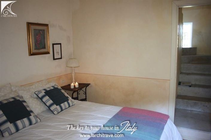 Image No.10-2 Bed Villa for sale