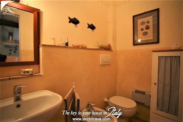 Image No.11-2 Bed Villa for sale