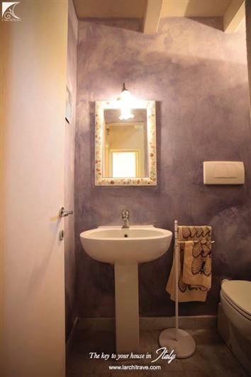 Image No.16-2 Bed Villa for sale