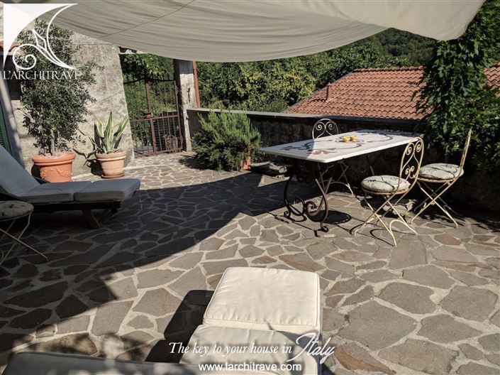 Image No.12-1 Bed House for sale