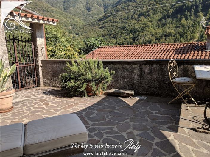 Image No.2-1 Bed House for sale