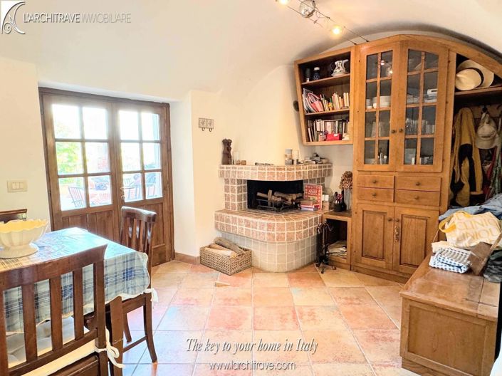 Image No.4-Maison de 4 chambres à vendre à Fivizzano