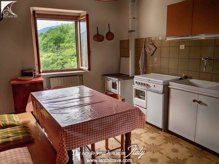 Image No.6-3 Bed House for sale