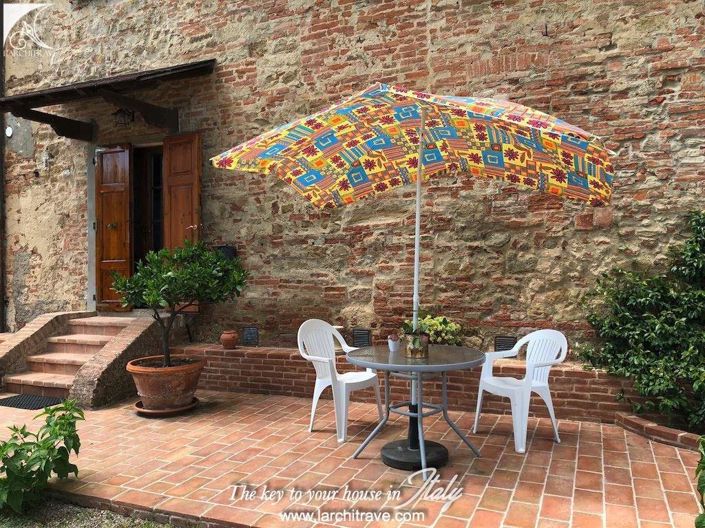 Image No.19-4 Bed House for sale