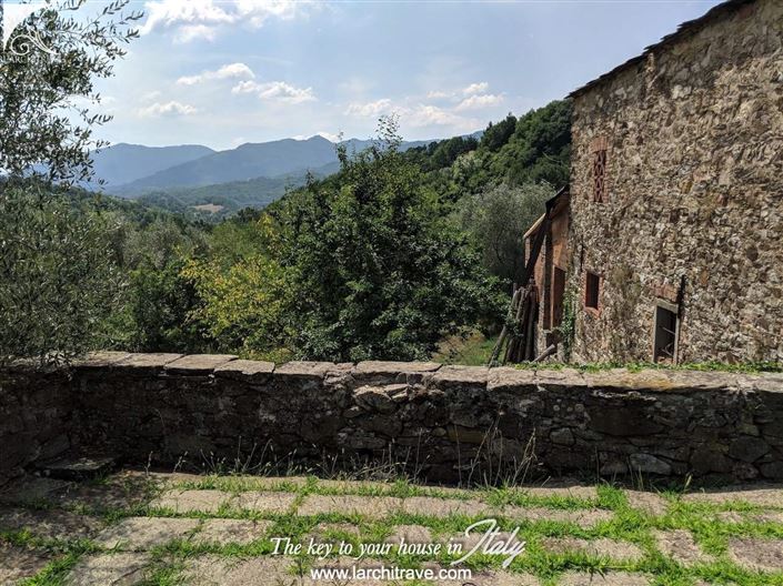 Image No.25-8 Bed Villa for sale