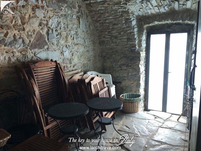 Image No.30-Villa de 8 chambres à vendre à Pontremoli