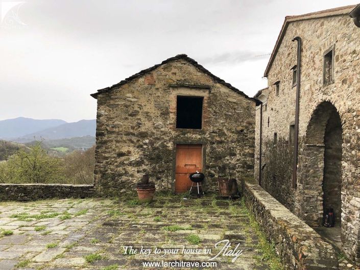 Image No.31-Villa de 8 chambres à vendre à Pontremoli