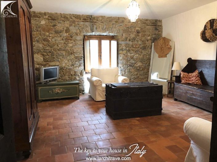 Image No.6-Villa de 8 chambres à vendre à Pontremoli