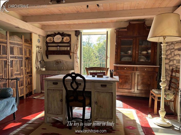 Image No.13-4 Bed House for sale