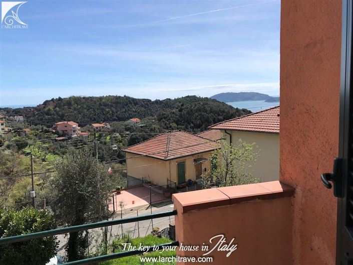 Image No.5-Maison de 3 chambres à vendre à La Spezia