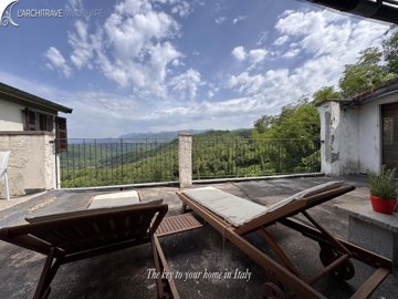 0b337431-054a-4be5-b3bf-3f34225758aa