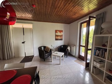 f722cb16-bb72-7ba0-7b61-f0202f08d061