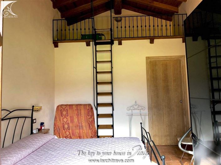 Image No.15-7 Bed Villa for sale