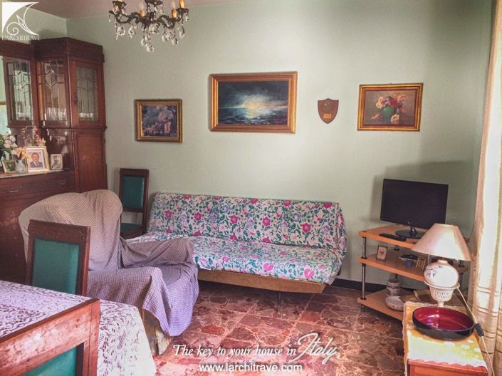 Image No.3-2 Bed House for sale