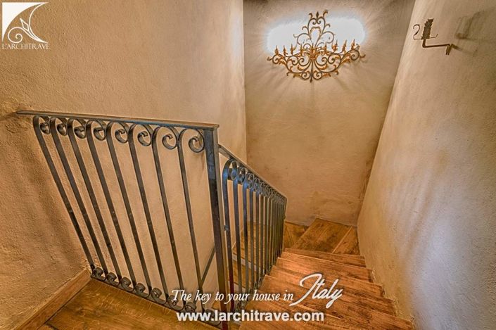 Image No.17-3 Bed Villa for sale