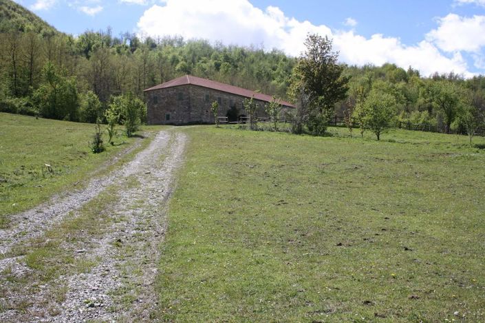 Image No.11-Villa de 5 chambres à vendre à Monchio delle Corti