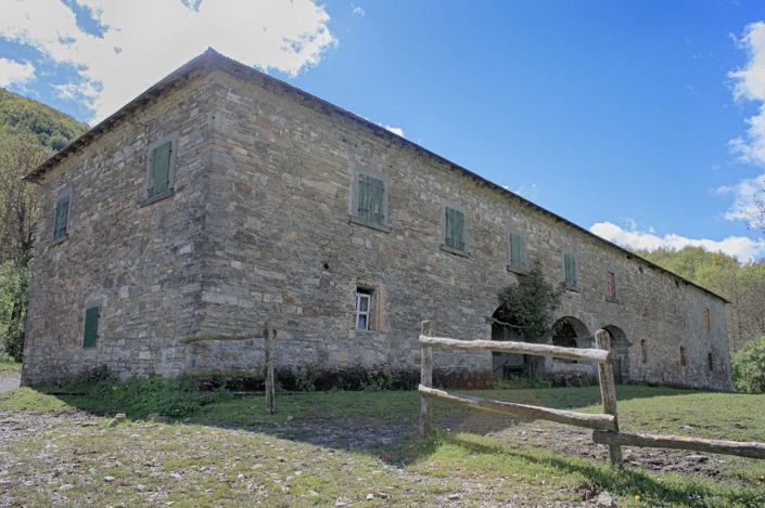 Image No.22-Villa de 5 chambres à vendre à Monchio delle Corti