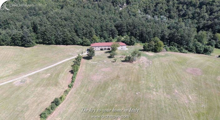 Image No.23-Villa de 5 chambres à vendre à Monchio delle Corti