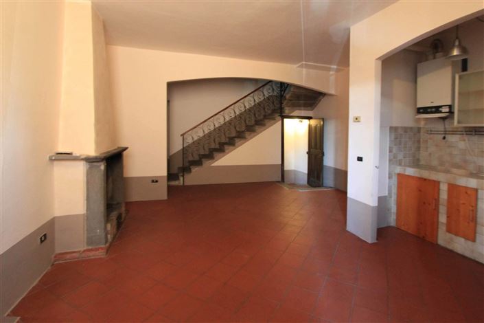 Image No.4-2 Bed House for sale