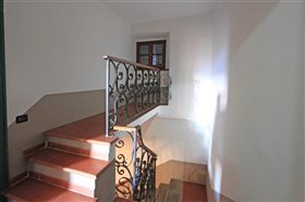Image No.6-Maison de 2 chambres à vendre à Licciana Nardi