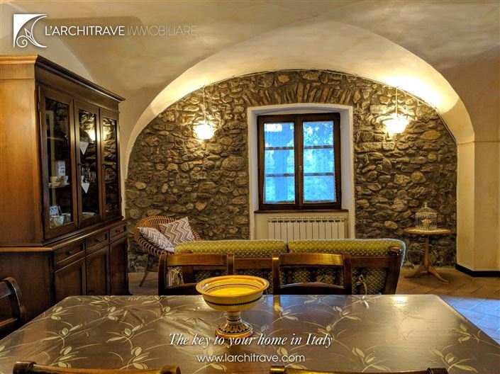 Image No.4-2 Bed House for sale