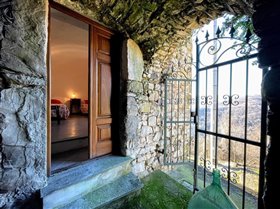 Image No.0-Maison de 2 chambres à vendre à Villafranca in Lunigiana