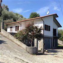 Image No.18-Villa de 3 chambres à vendre à Casola in Lunigiana