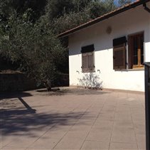 Image No.2-Villa de 3 chambres à vendre à Casola in Lunigiana