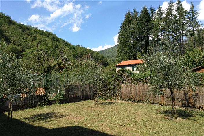 Image No.3-5 Bed House for sale